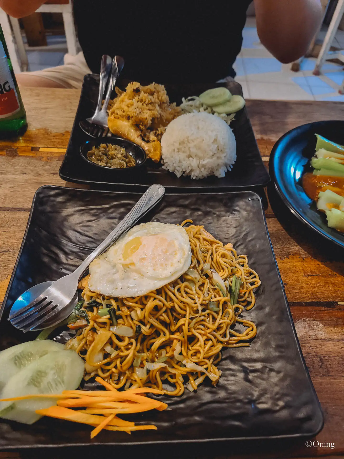 Gili Trawangan Restaurants Guide: Our Food Journey + Insider Tips (2023) 14 Ayam kremes, Mie goreng