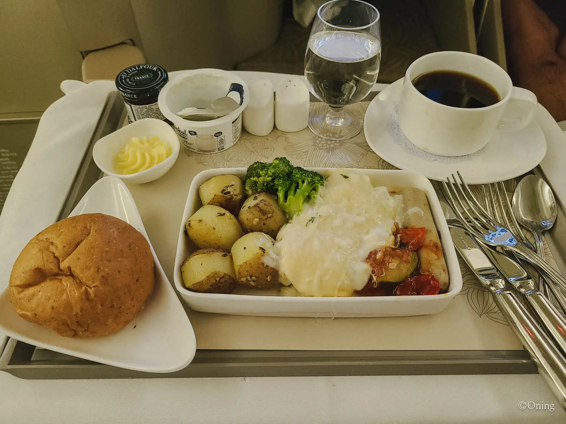 Asiana Airlines Business Class & Lounge Review: Seoul to Bali via Jakarta (2023) 51 asiana airlines business class meals