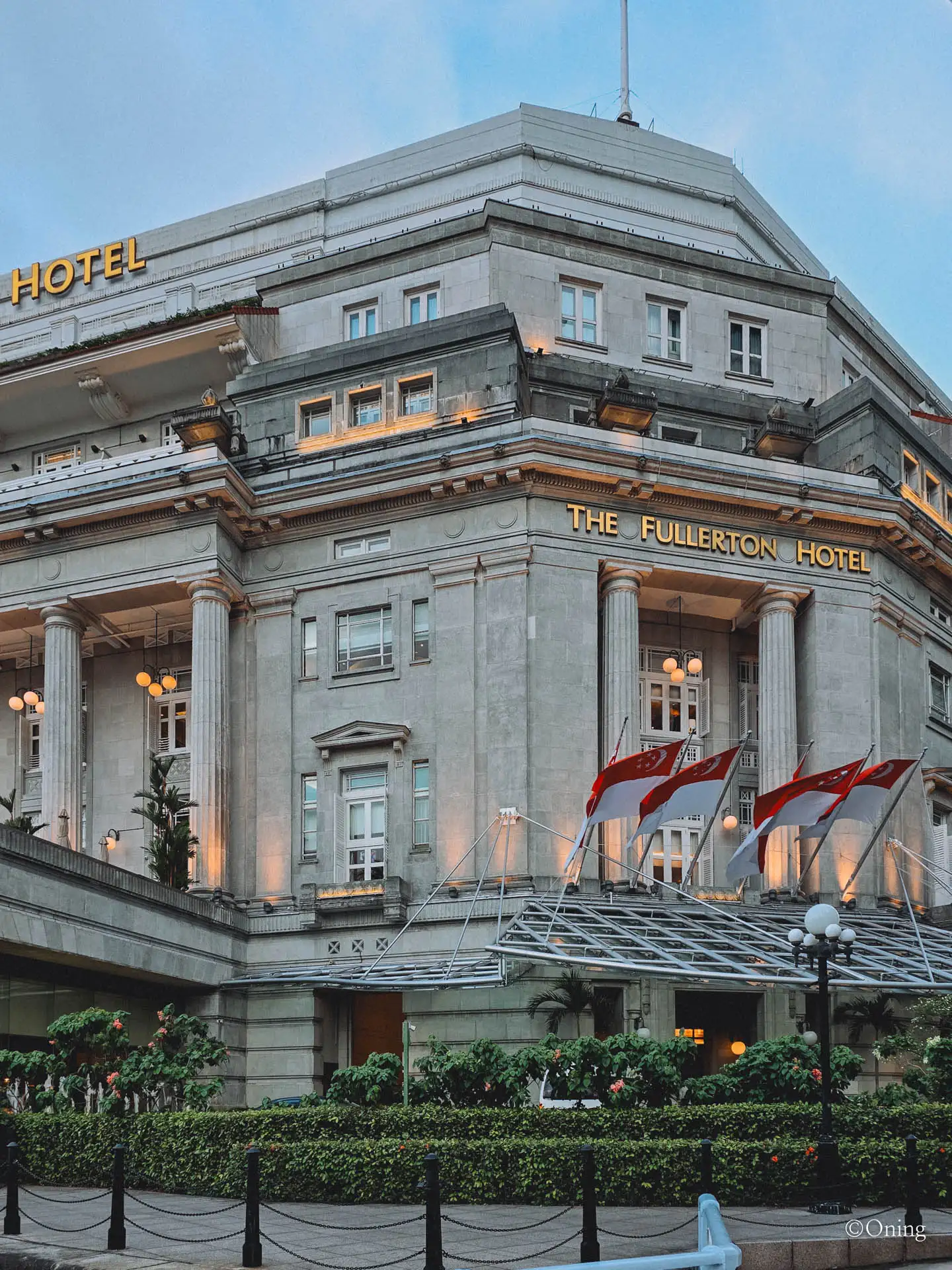 Breakfast at Raffles Hotel & Singapore Sling at Long Bar: A True Singapore Heritage Experience 40 Singapore The Pullerton Hotel