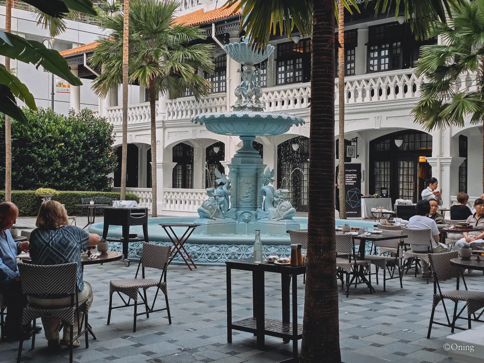 Breakfast at Raffles Hotel & Singapore Sling at Long Bar: A True Singapore Heritage Experience 67 Raffles singapore courtyard