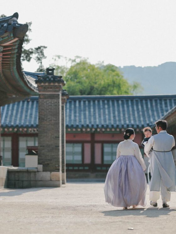 Hanbok Rental for Seoul Royal Palace Tours: A Korean's Honest Guide 1