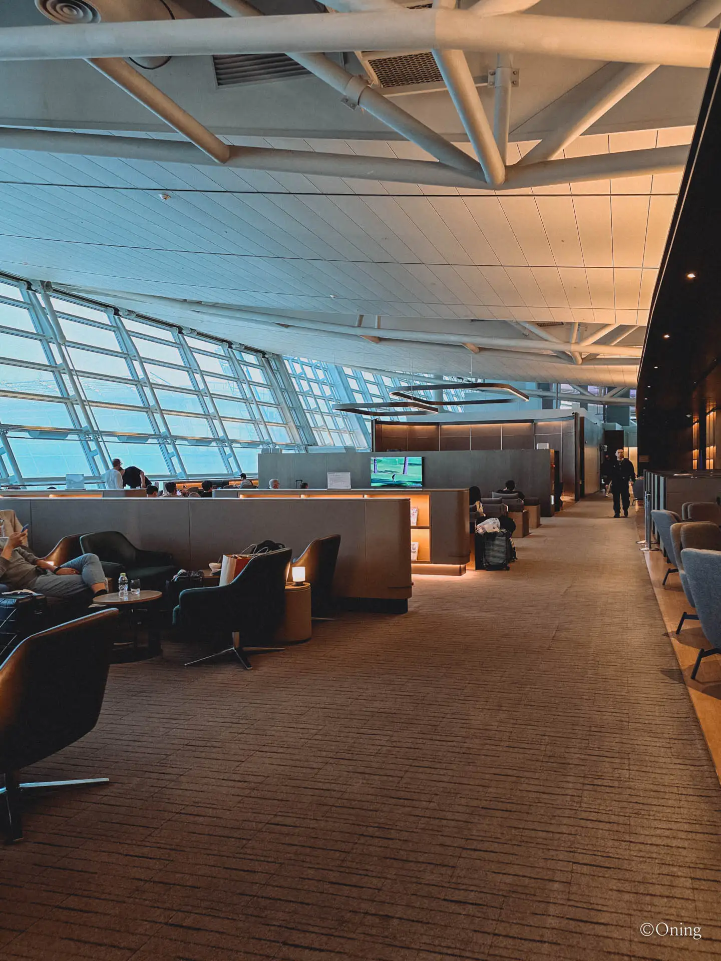 Incheon to Taipei: Taoyuan & Incheon Airport Lounges + Asiana Business Class Review 46 Asiana Business Lounge at Incheon Terminal 1 โ open seating area