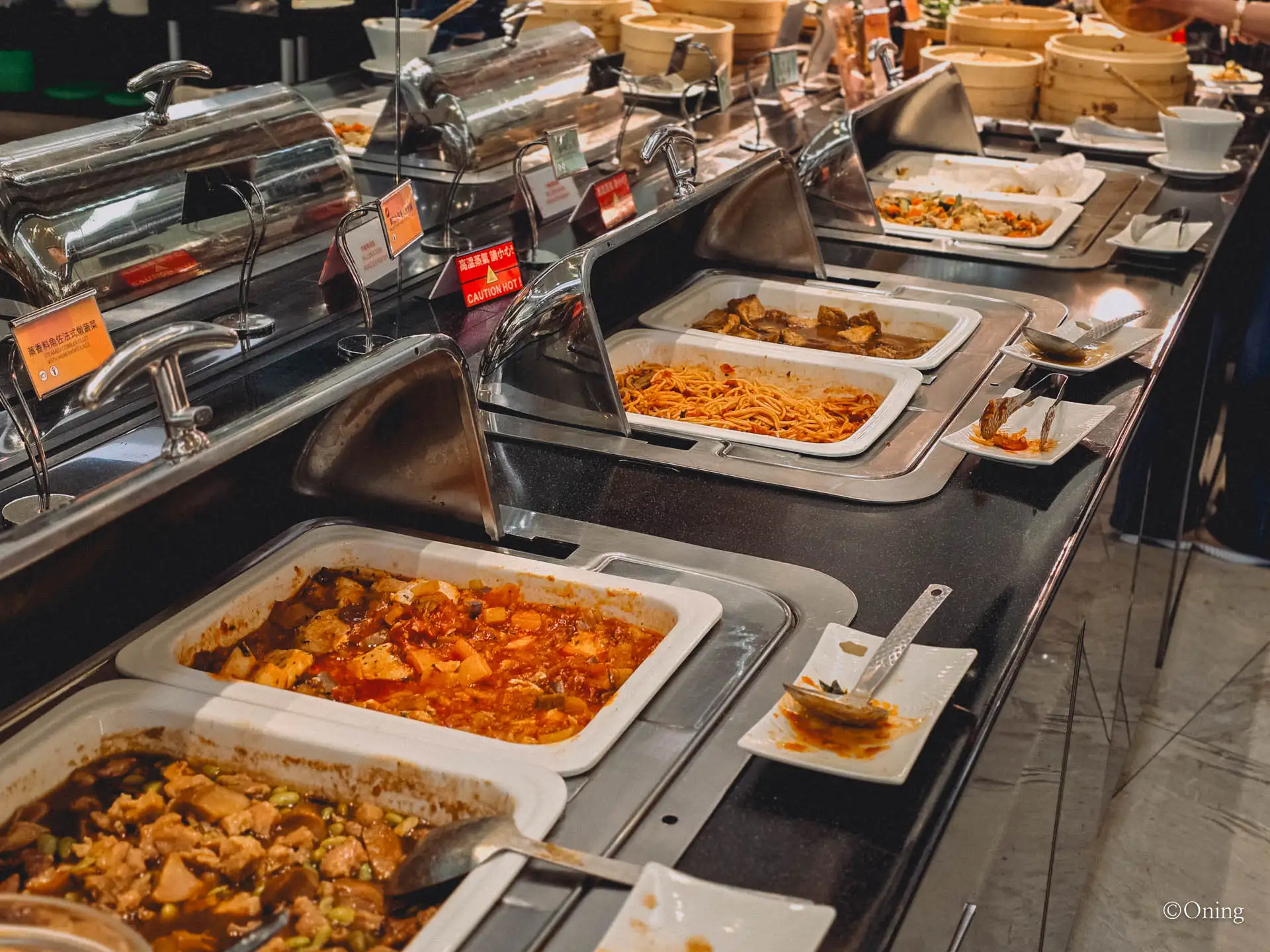 Incheon to Taipei: Taoyuan & Incheon Airport Lounges + Asiana Business Class Review 60 Hot food station at EVA Infinity Lounge Taoyuan