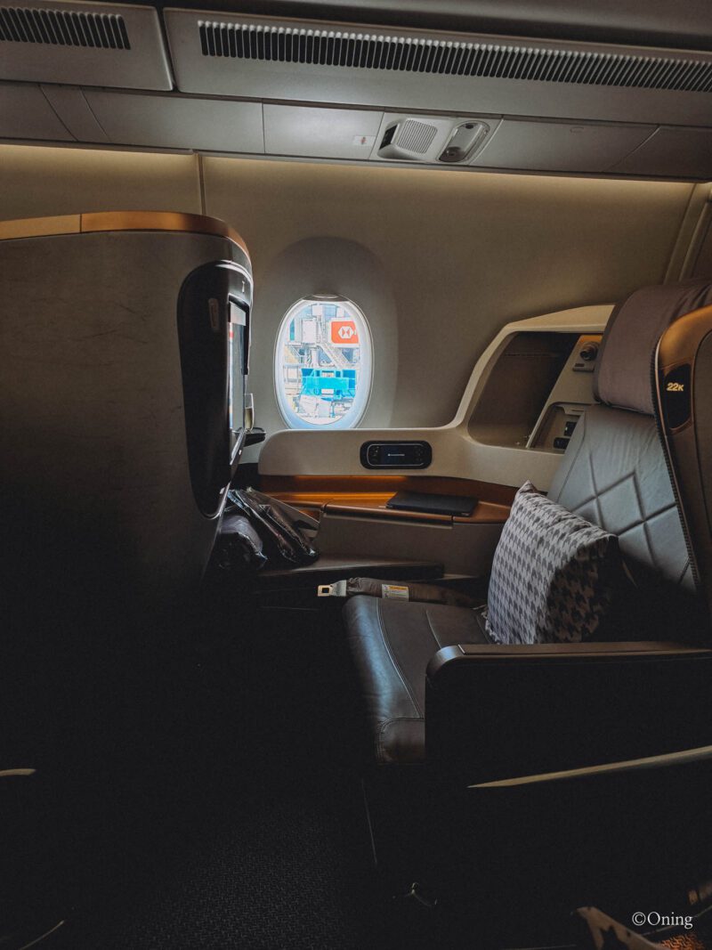 Singapore Airlines Business Class Taipei to Singapore + SilverKris Lounge Review 25